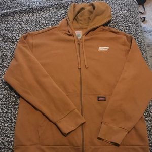 brown zip up jacket !!